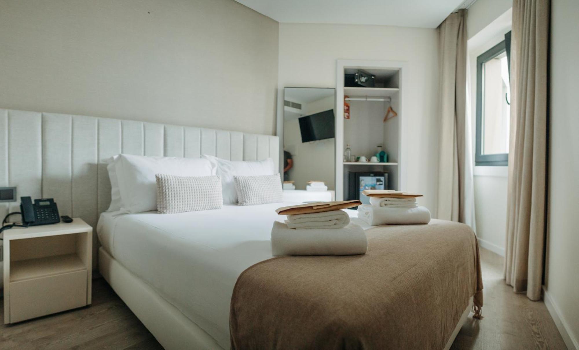 Small Economy Double Room,1555546813:JPEG